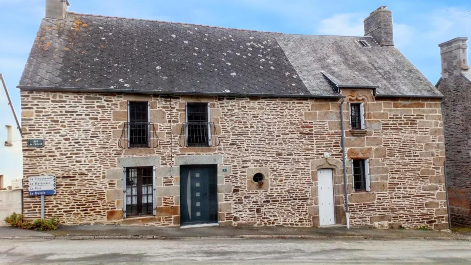 Maison Charmante A Sougeal Avec Superbe Jardin Eksteriør bilde